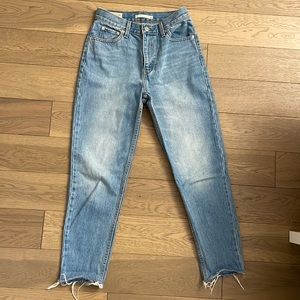 Levi’s Mom Jean